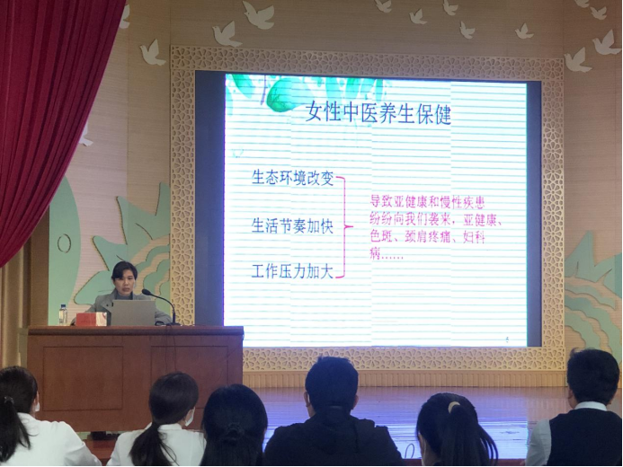 （挂网稿）我院专家团走进学校和机关送健康477.png