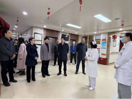 (挂网稿)开局鼓干劲 奋进加速度840.png